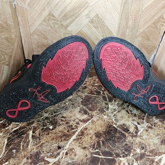 Nike Kyrie Infinity Bred GS Youth DD0334-004 basketball shoes size GS 7y 284 - Picture 2 of 11